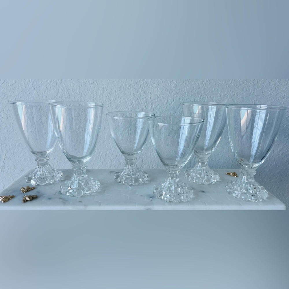 Beautiful & Timeless Vintage Berwick Boopie Clear Juice 
/Wine‎ Glasses:3-4 ozs.